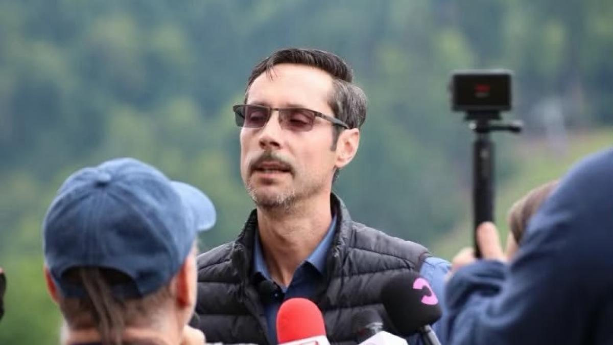 primar azuga