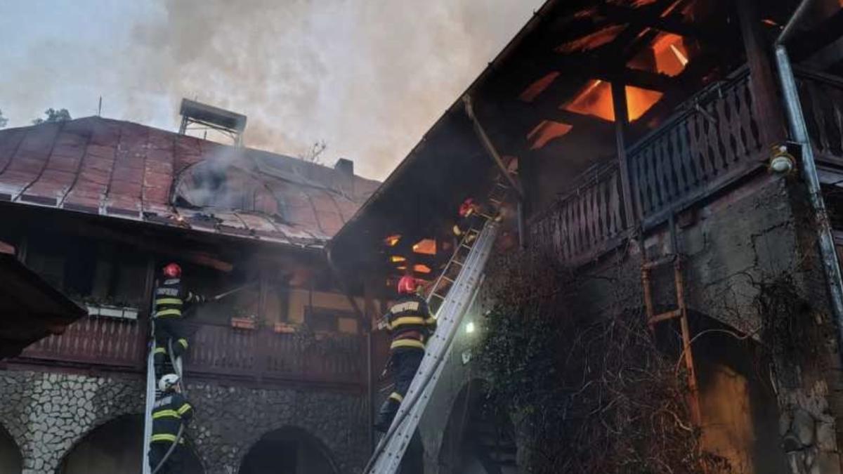 incendiu manastire