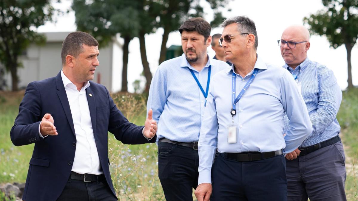 Radu Miruță