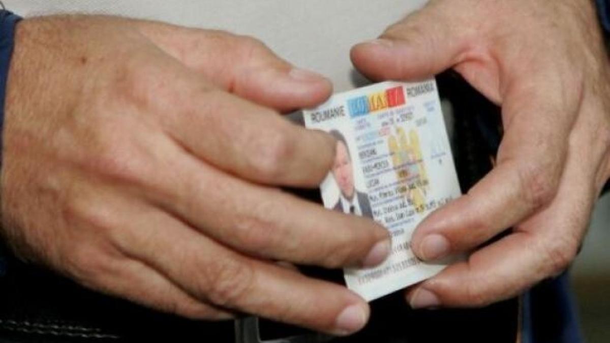 cand expira definitiv buletinul vechi autoritatile au decis cine mai poate avea modelul din 1997