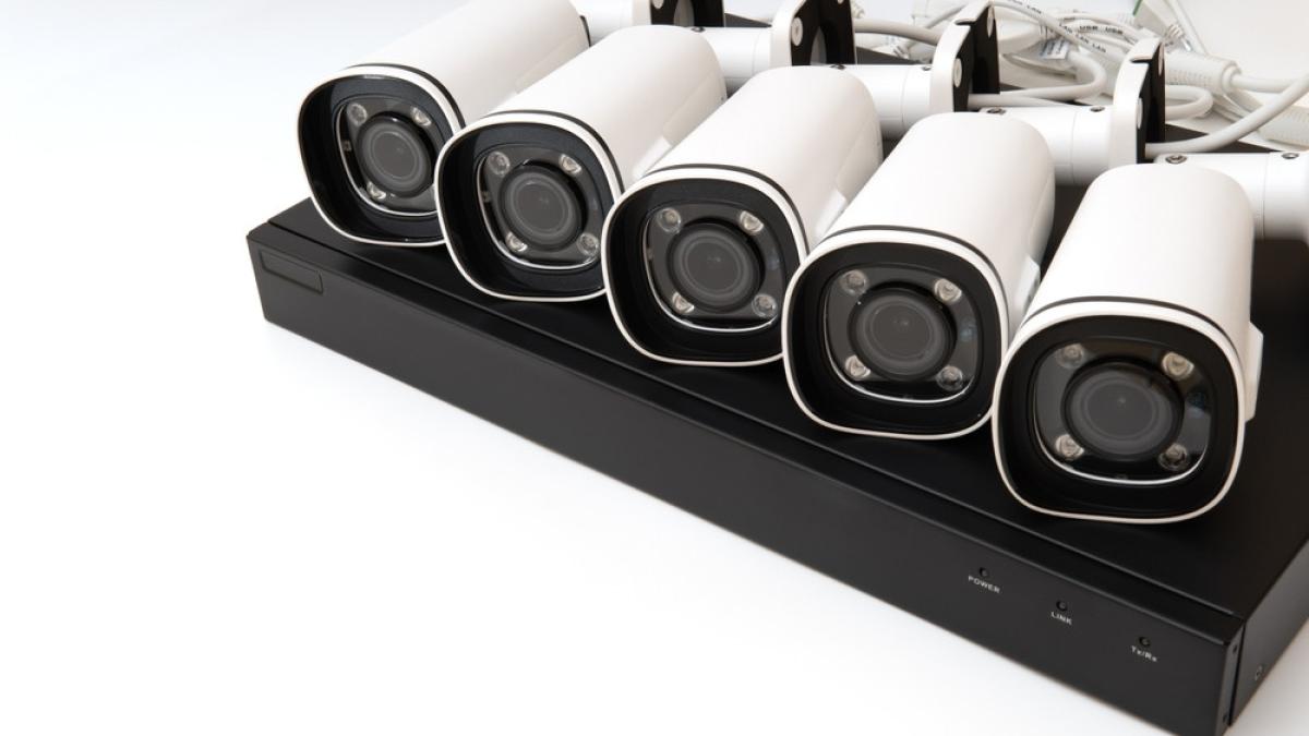 Ce este un DVR stand alone pentru sisteme supraveghere și când ai nevoie de el