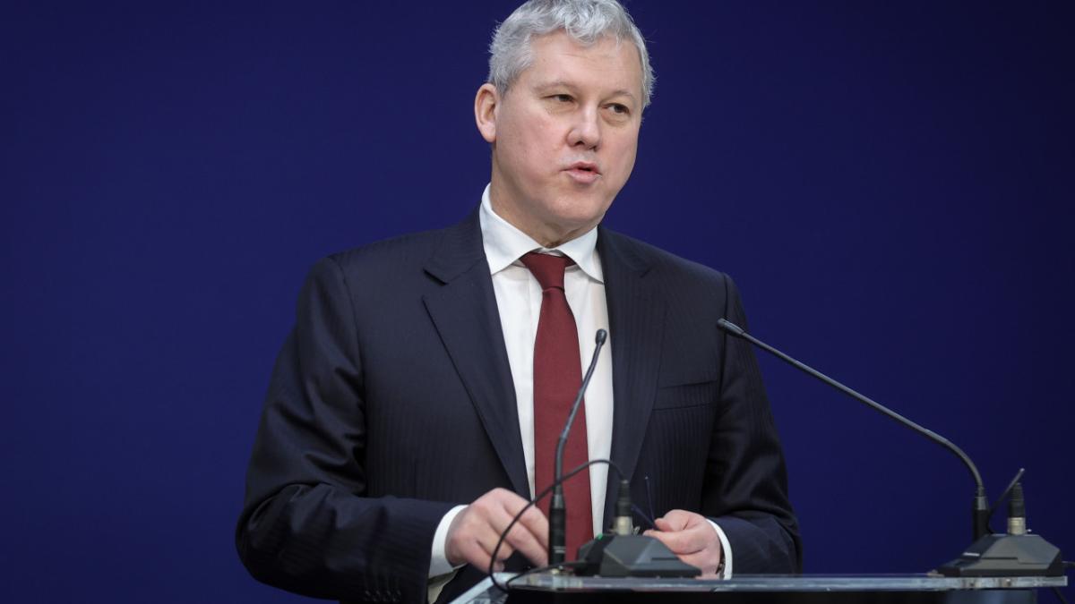 Cătălin Predoiu