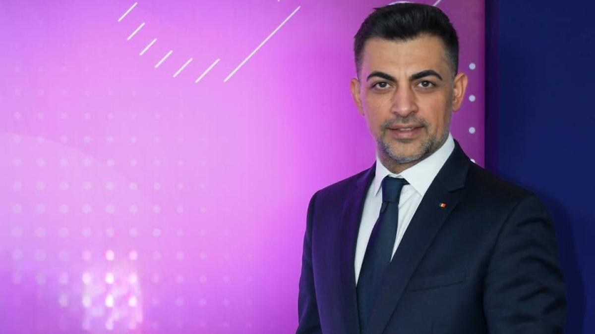 Iulian Paraschiv, președintele Agenției Naționale pentru Romi