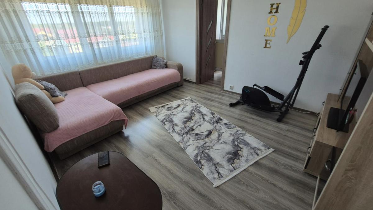 apartament costesti