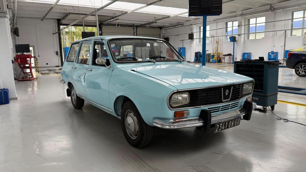 renault 12 rar facebook