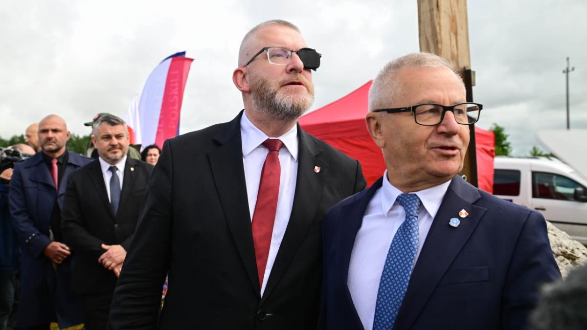 imagine cu Grzegorz Braun