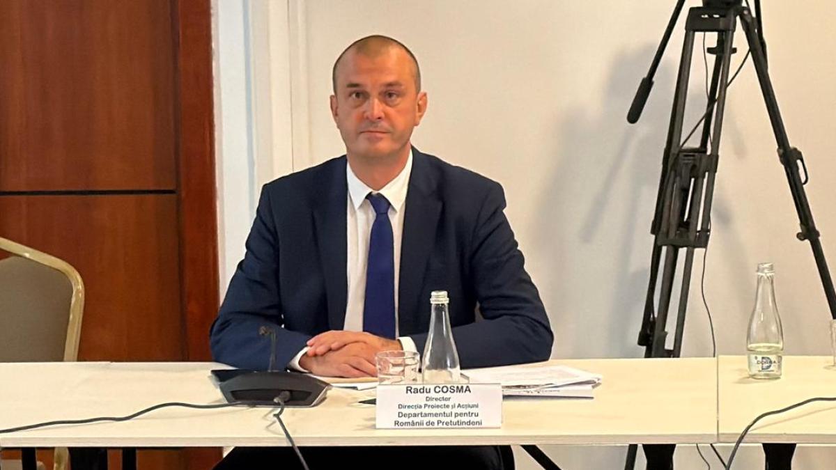  Radu Cosma, Director, Direcția Proiecte și Acțiuni, Departamentul pentru Românii de Pretutindeni 