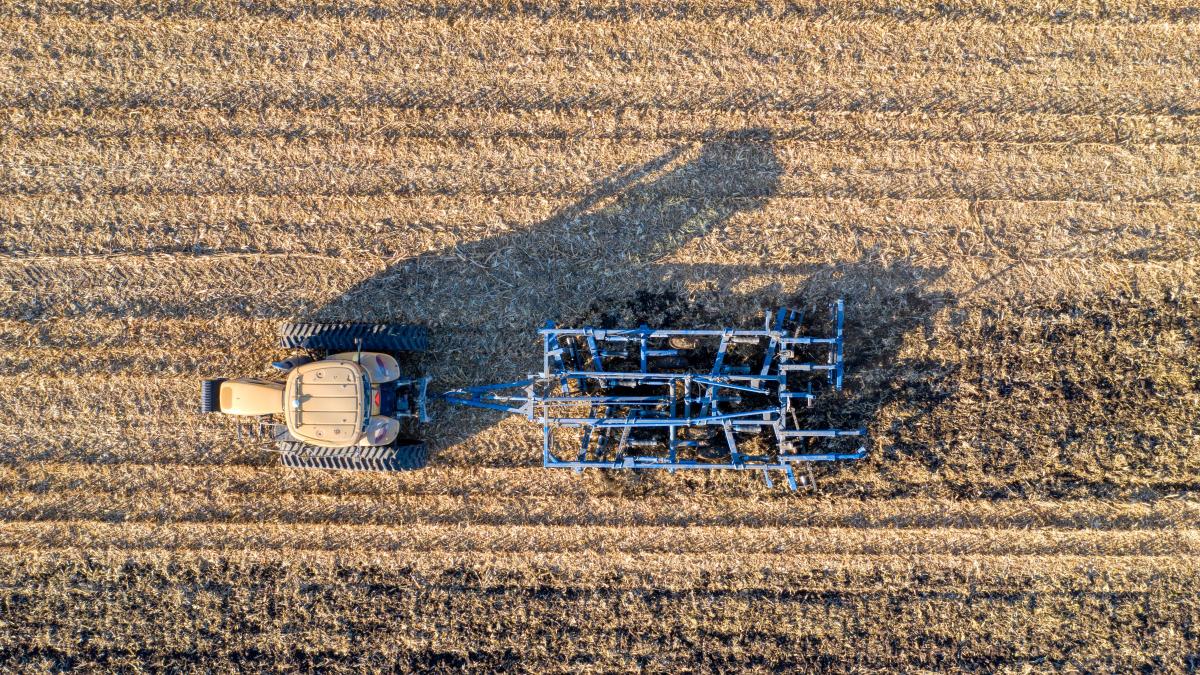 tractor pexels