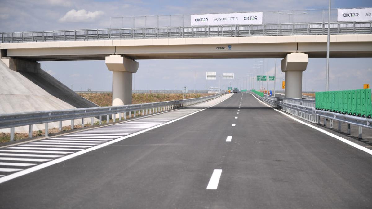 autostrada a0