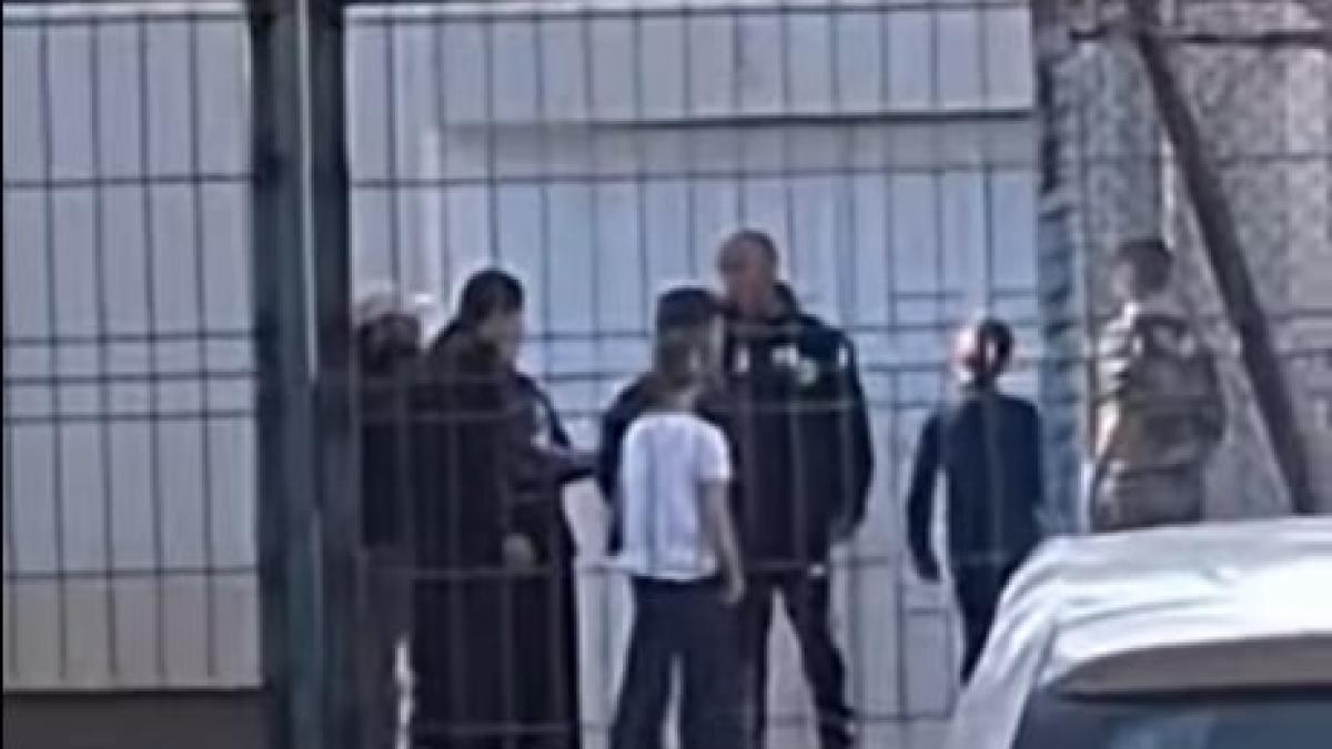 profesor agresat elev parinti