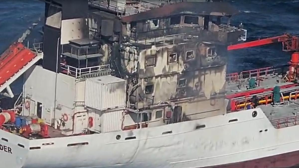 Alertă pe Marea Neagră Forțele MAI intervin pentru evacuarea marinarilor de pe o navă avariată, marea extrem de agitată îngreunează misiunea  video