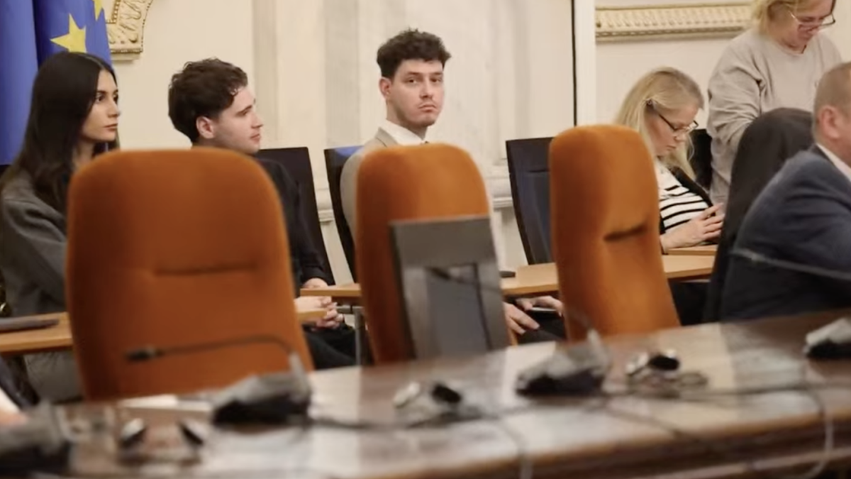 Captură de ecran din 2026-10-19 la 15.29.19