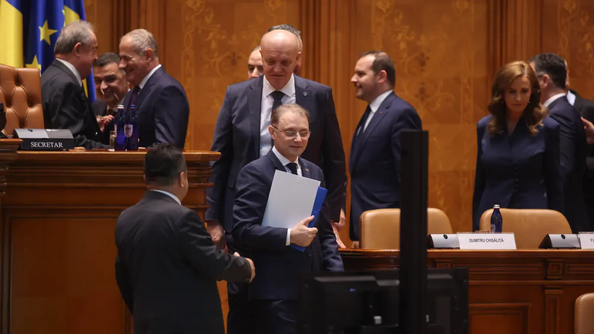 audierile ministrilor continua marti vot decisiv in parlament pentru guvernul propus de luca niculescu