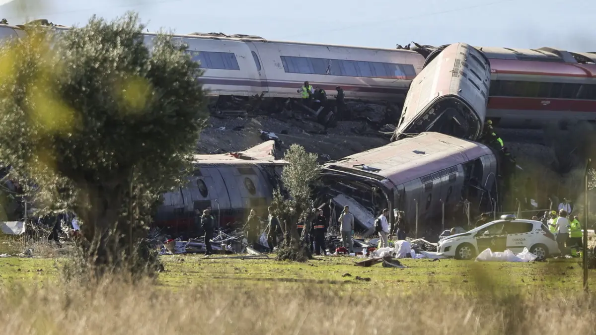 accident de tren in spania mae anunta un roman pe lista pasagerilor