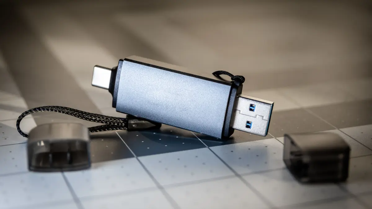 stick memorie usb