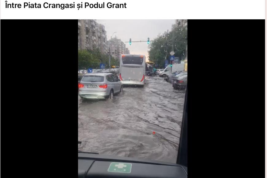 Dezastru în București, după furtună: Autoturisme acoperite de apă în pasaj. Salvatorii au înotat pentru a căuta victime/ 458 de mașini afectate, 64 de locuințe, 950 de solicitări încă așteaptă