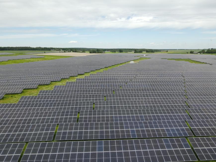Grupul PPC se extinde pe piața poloneză cu un portofoliu de centrale regenerabile de 277,3 MW