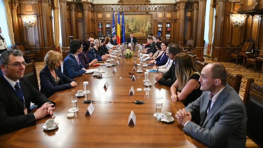 Pe 27 martie 2019, Klaus Iohannis a chemat reprezentanți ai sistemului judiciar la discuții privind situația Justiției.