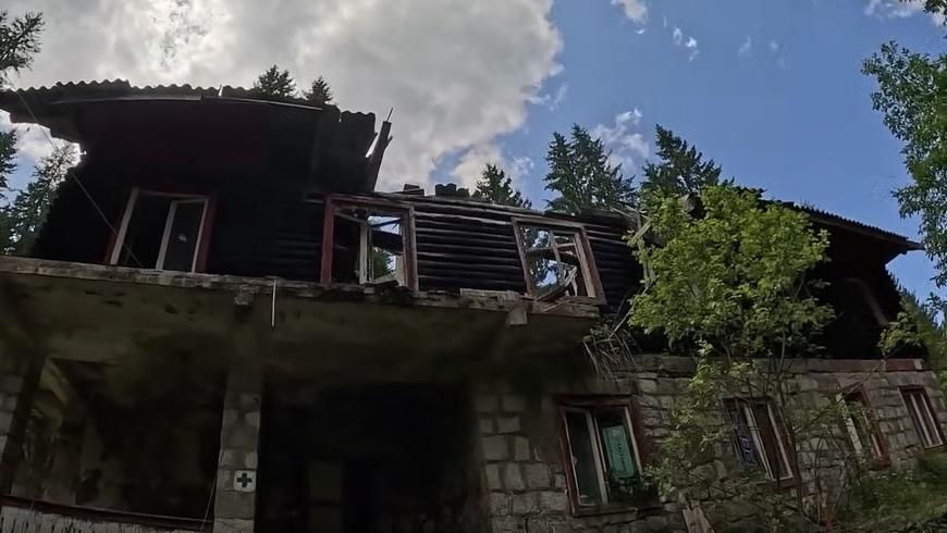 Salvamont Dâmbovița: Accesul spre Lacul Scropoasa și Cascada 7 Izvoare, restricționat