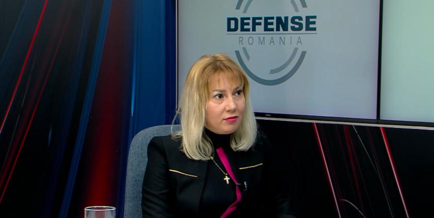 Sînziana Iancu, diplomat în Ministerul Afacerilor Externe cu rangul de ministru consilier doctor și ofițer în rezervă