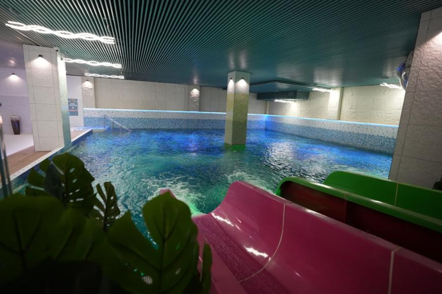 Piscine, SPA și patinoar pe terasă