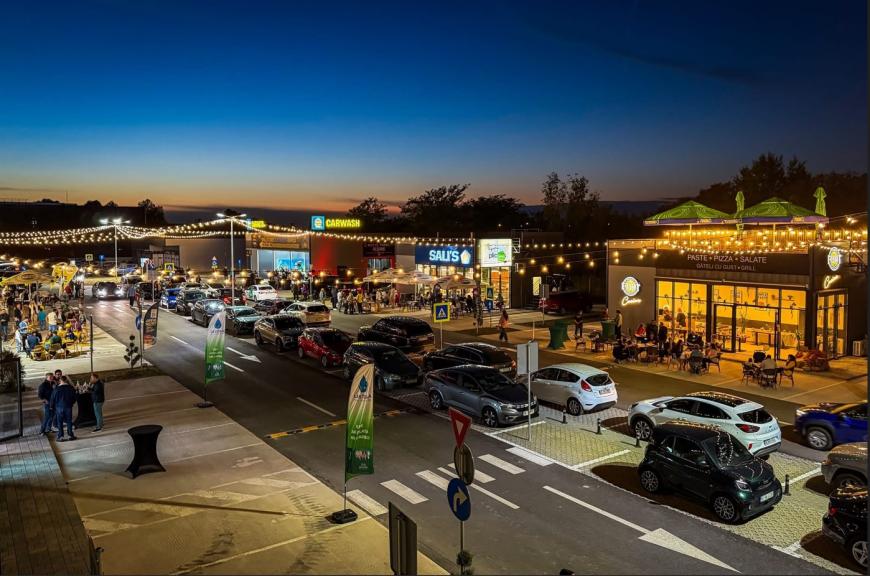 Primul drive-in mall din România, deschis la Otopeni de fostul ministru Ilan Laufer - FOTO - VIDEO