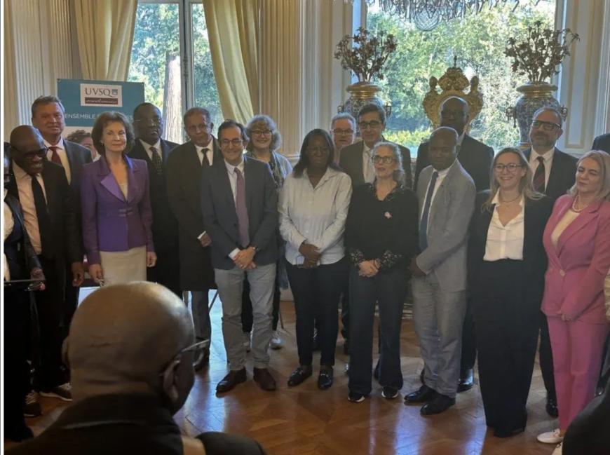 Universitatea Titu Maiorescu, membră a Consorțiului Multidisciplinar  al Universităților Francofone COMUF_UVSQ