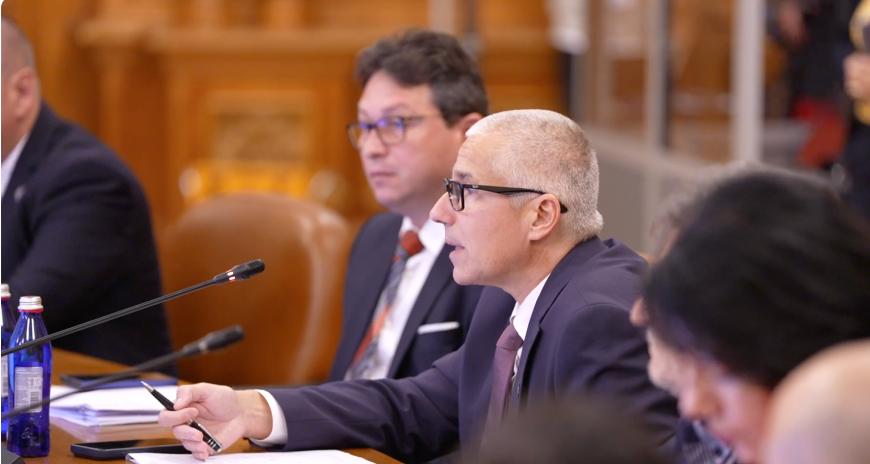 Audierile miniștrilor continuă marți. Vot decisiv în Parlament pentru Guvernul propus de Luca Niculescu