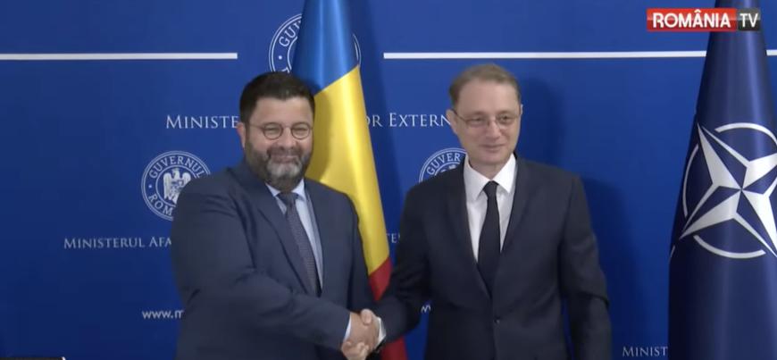 Oana Țoiu, sfidare la predarea de mandat: A apărut doar la poză