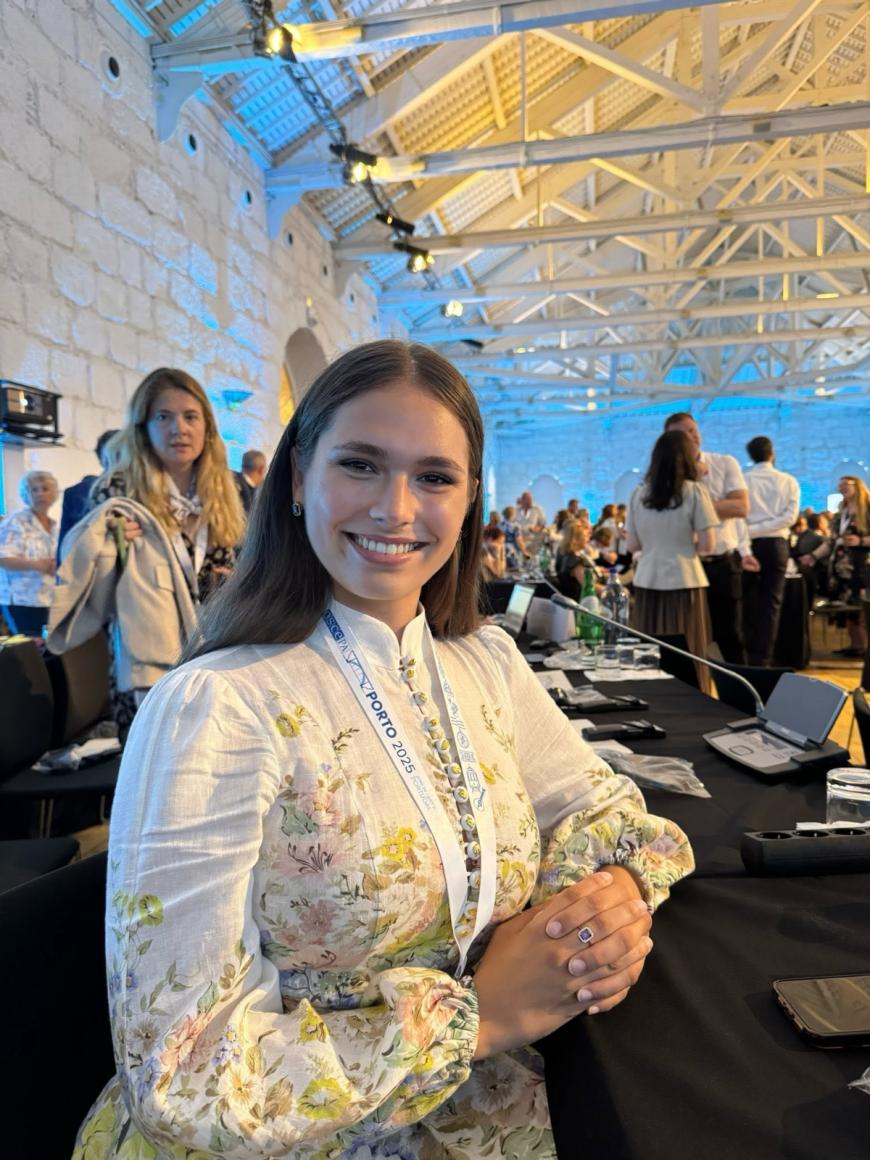 Briana Ioniță, tânăra cu studii la Londra care a ales să se implice în politica din România. De ce a ales PSD 