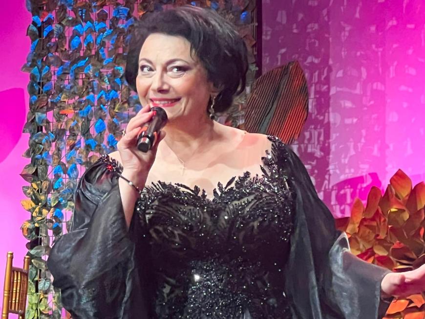„Crizantema de Aur”, corola sensibilității, în Cetatea Romanței Târgoviște, la ediția a 59-a a celui mai longeviv eveniment muzical național. Lista câștigătorilor