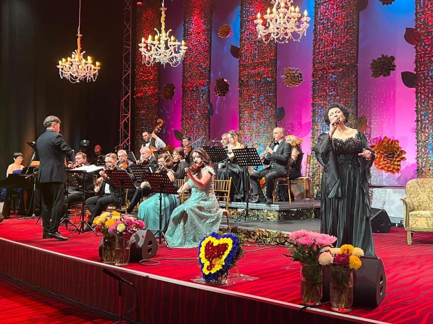 „Crizantema de Aur”, corola sensibilității, în Cetatea Romanței Târgoviște, la ediția a 59-a a celui mai longeviv eveniment muzical național. Lista câștigătorilor