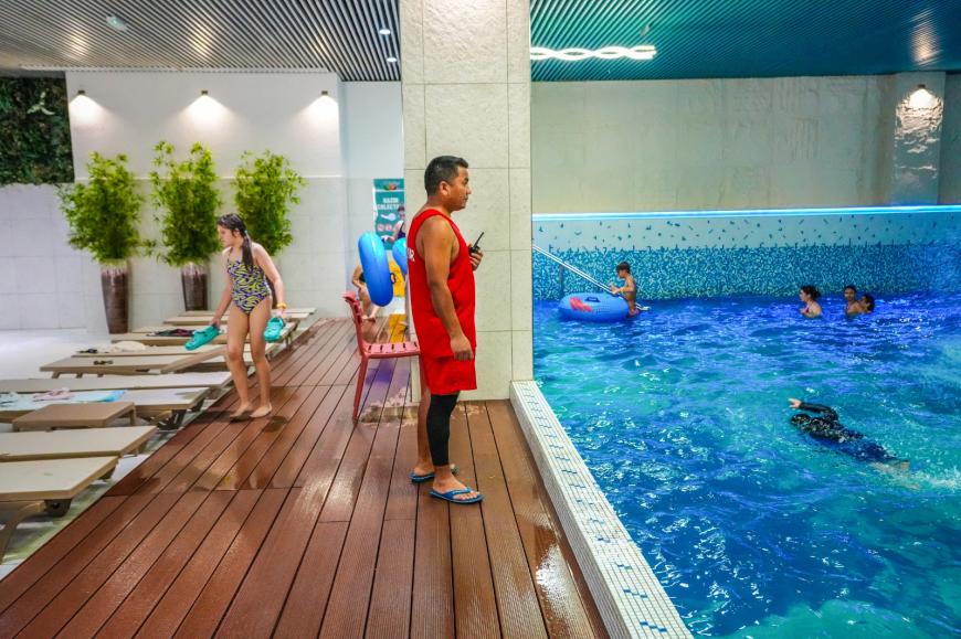 Campania de acces gratuit la AquaVentura continuă și în această săptămână pentru elevii din Sectorul 3 și părinții lor