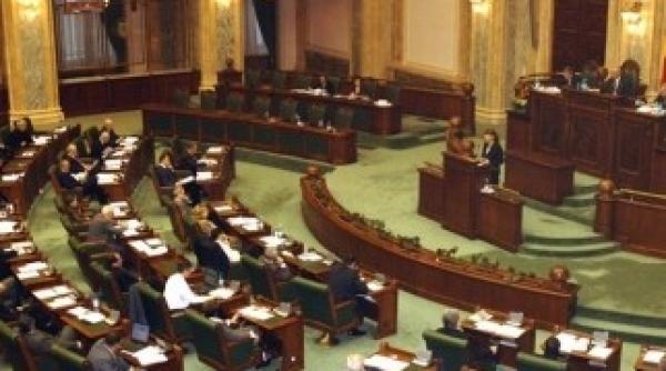 trei defectori ai pdl au votat in favoarea motiunei simple a pnl