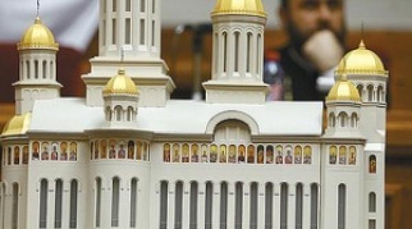 catedrala neamului ridicata pe credit bancar patriarhul o dormi linistit