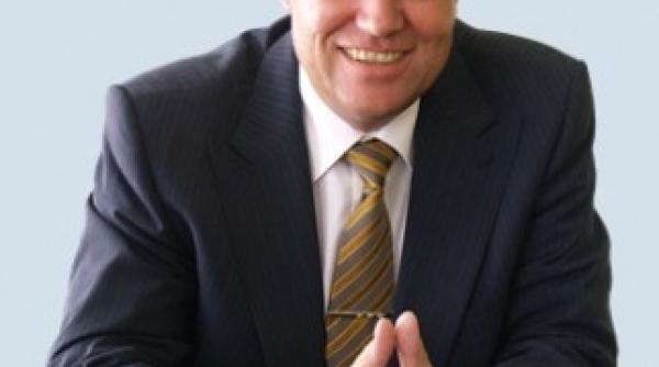 prefect liberal repus in functie