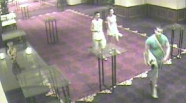 asus ul furat posteaza romanii pe gizmodo