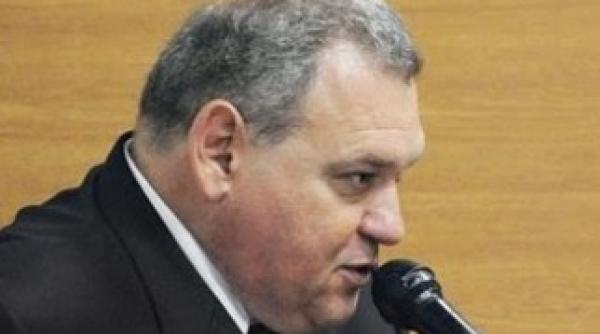 victor iovici spune ca municipalitatea nu poate demite conducerea maternitatii giulesti