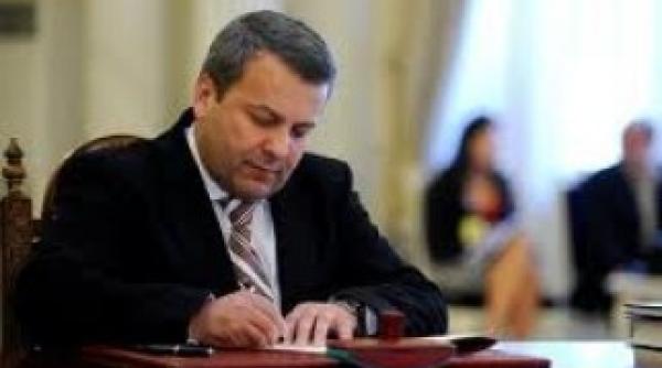 de ce a cedat ministrul de finante gheorghe razgandianu