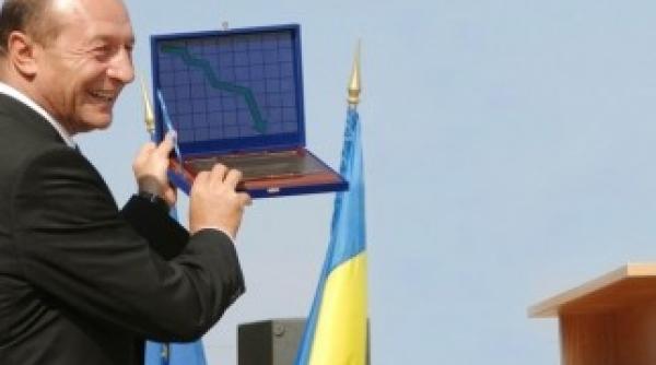 traiane nici nu stii cat de mic incepi sa fii basescu 9 boc 8