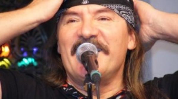 vasile seicaru mandru ca a fost contemporan cu adrian paunescu