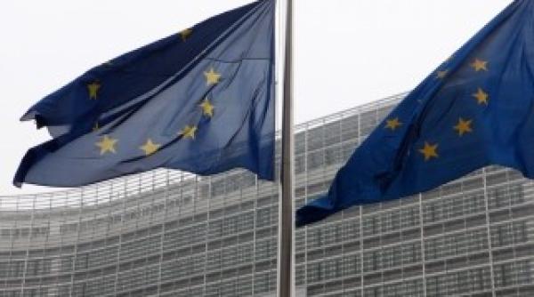 liber la albanezi si bosniaci in ue