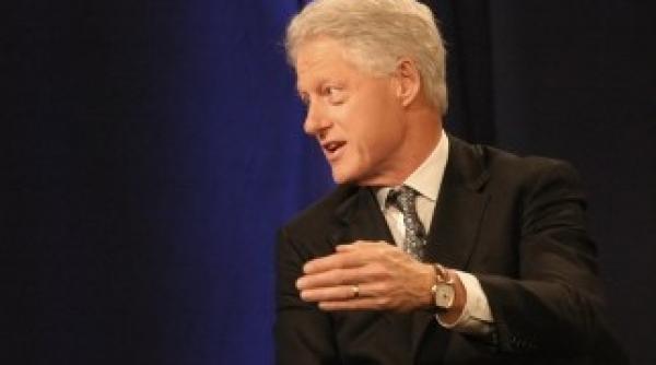 bill clinton va juca in comedia the hangover 2