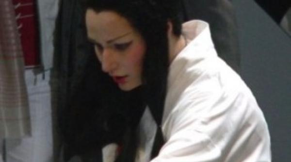 soprana roxana briban s a sinucis