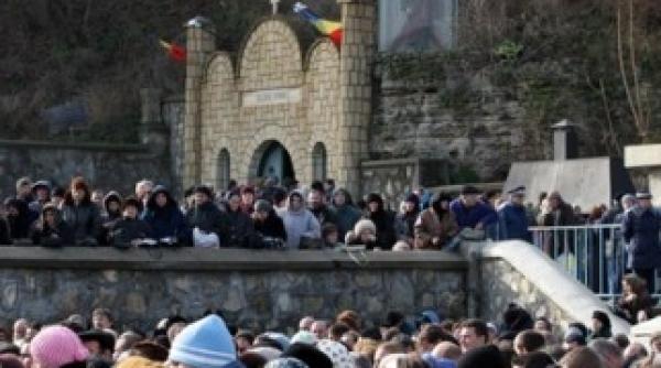 mii de pelerini la manastirea sfantului apostol andrei din judetul constanta
