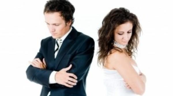 cuplurile internationale care devorteaza vor putea alege legislatia unuia dintre statele din care provin