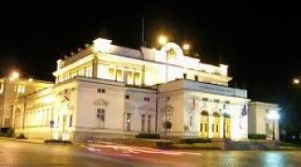 bulgarii cu doi ani in urma noastra presedintele lor se cearta cu premierul ca basescu cu tariceanu