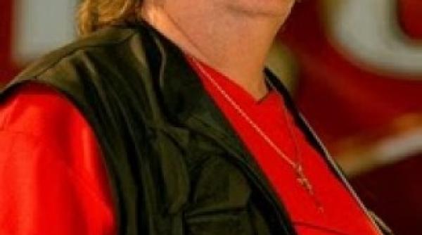 moartea lui teo peter putea afecta cooperarea dintre sua si romania in razboiul din irak