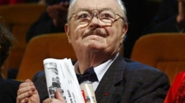 ion lucian mereu mergeam sa ne colindam profesorii erau ca un fel de parinti pentru noi