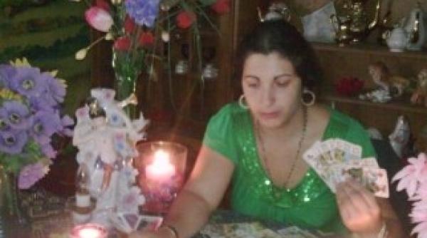 ghicitoarele si vrajitoarele pot sa lucreze cu carte de munca de la 1 ianuarie